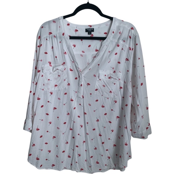 Torrid Women's Harper Blouse Sz 2 (2X) Lips Lollipops Partial Henley Top - Picture 2 of 6